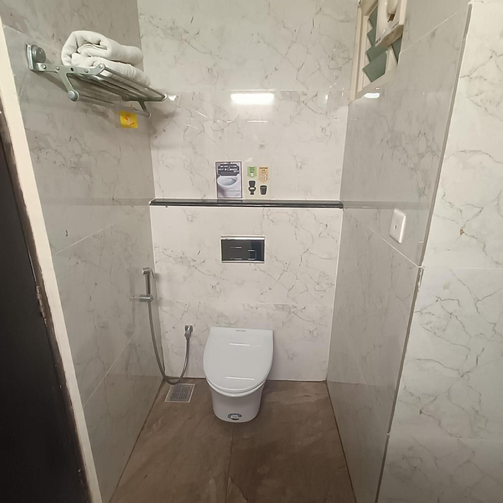 Astra Hotels & Suites Whitefield Near To Nallurahalli Metro Station And Ktpo Bengaluru Zewnętrze zdjęcie